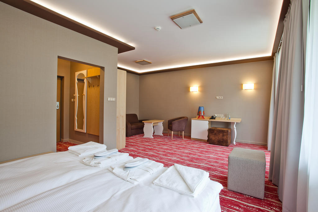 Hotel Piwniczna Spa&Conference Piwniczna-Zdroj Quarto foto